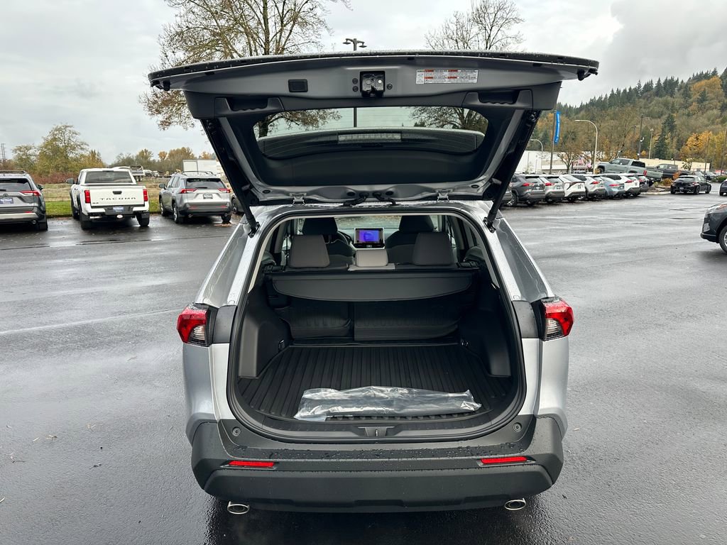 New 2025 Toyota RAV4 XLE image 11