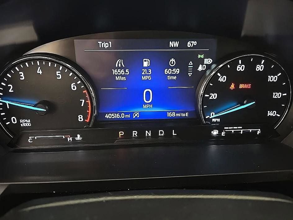Used 2023 Ford Explorer XLT w/ Equipment Group 202A AWD/4WD image 16