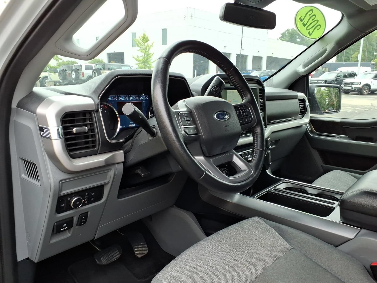 Used 2022 Ford F150 XLT w/ Equipment Group 301A Mid AWD/4WD image 19