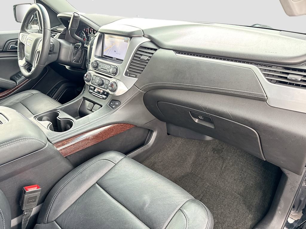 Used 2017 GMC Yukon XL SLT w/ Premium Edition image 41