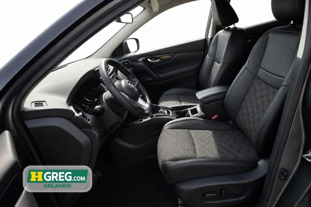 Used 2022 Nissan Rogue Sport SV w/ Technology Package AWD/4WD image 10