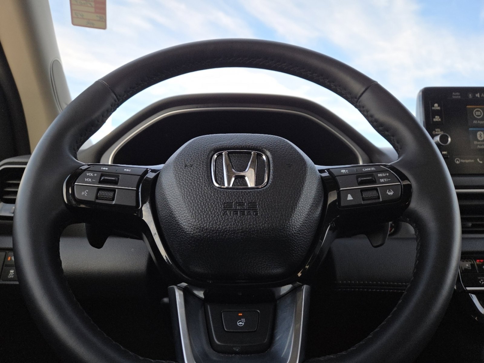 Used 2025 Honda Pilot Elite image 31
