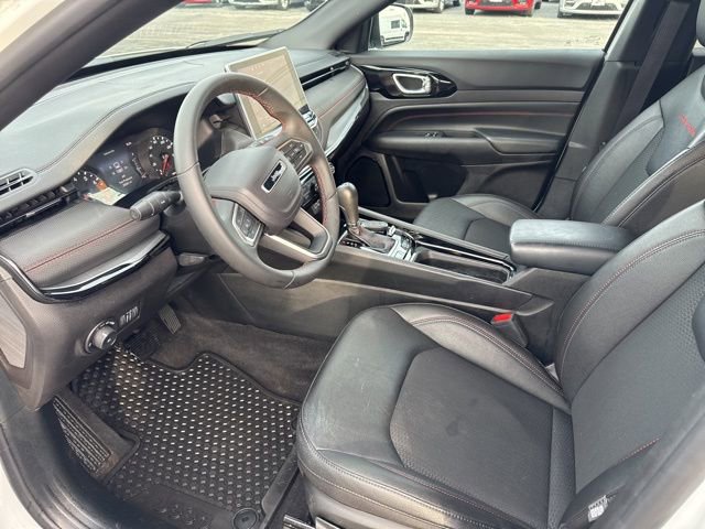 Used 2024 Jeep Compass Trailhawk AWD/4WD image 23