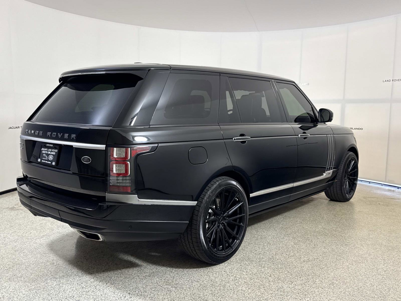 Used 2014 Land Rover Range Rover Long Wheelbase Autobiography AWD/4WD image 5