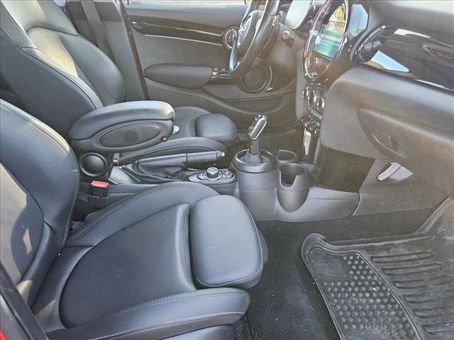 Certified 2024 MINI Cooper S image 21