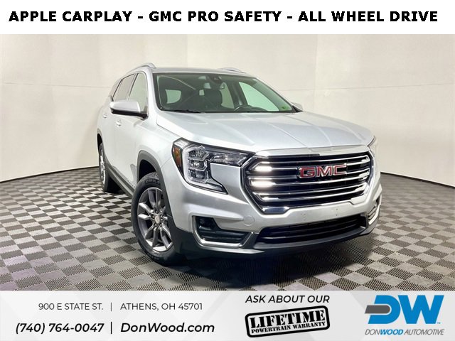 Used 2022 GMC Terrain SLT image 1