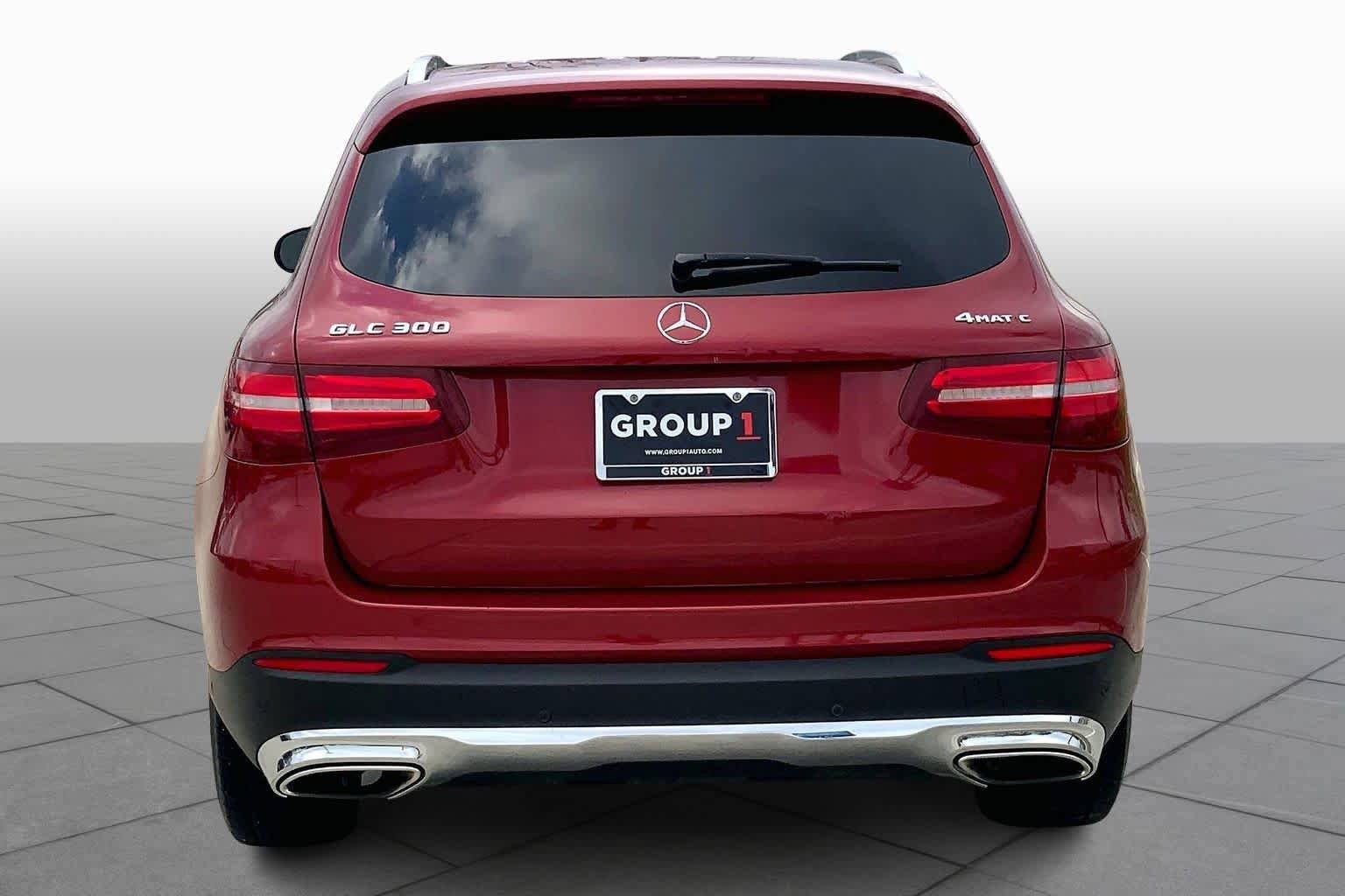 Used 2017 Mercedes-Benz GLC 300 4MATIC image 5