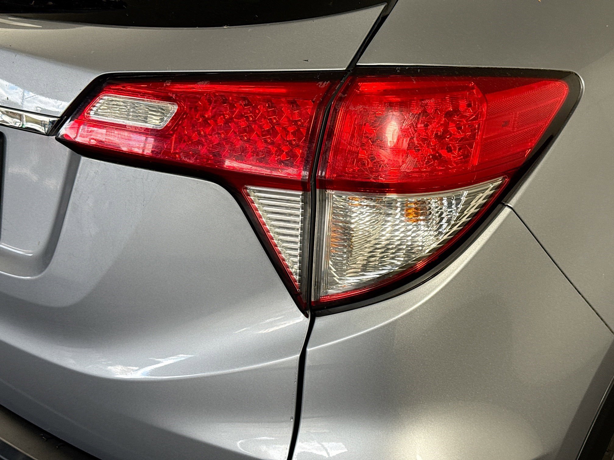 Used 2021 Honda HR-V LX image 33