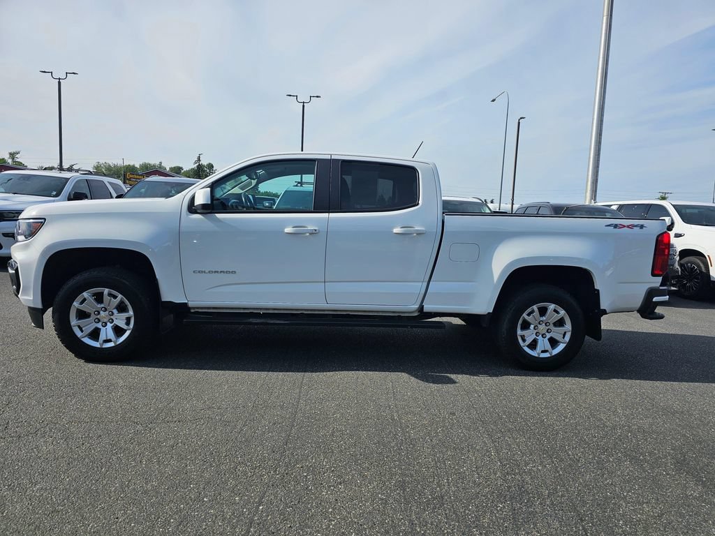 Used 2022 Chevrolet Colorado LT AWD/4WD image 6