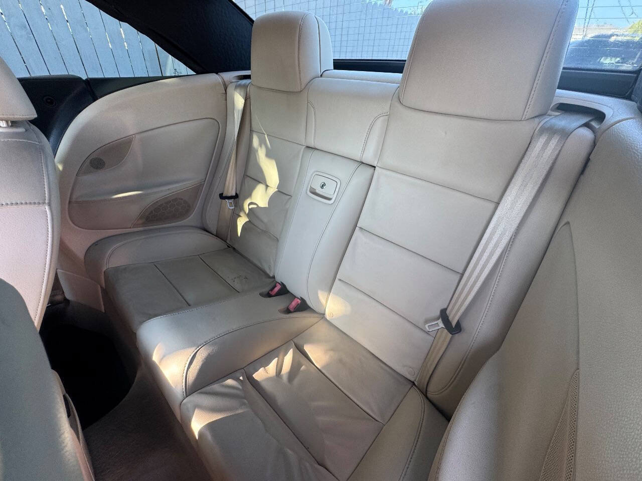 Used 2008 Volkswagen Eos Lux FWD image 8