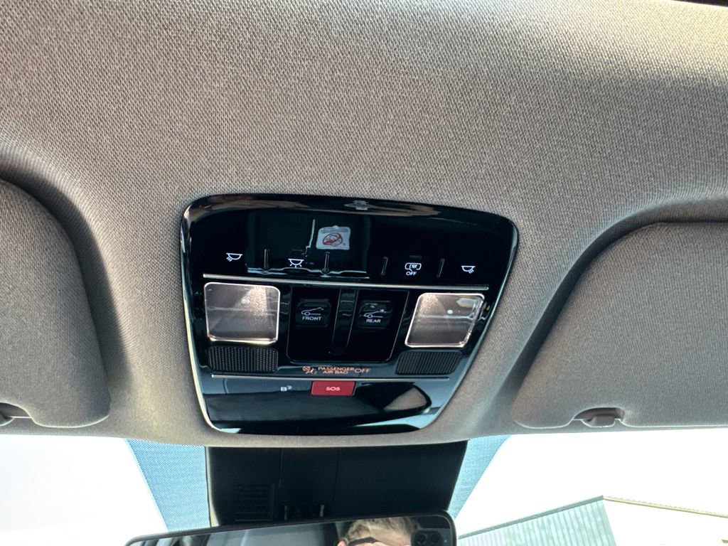 New 2025 Hyundai Santa Fe Limited image 19