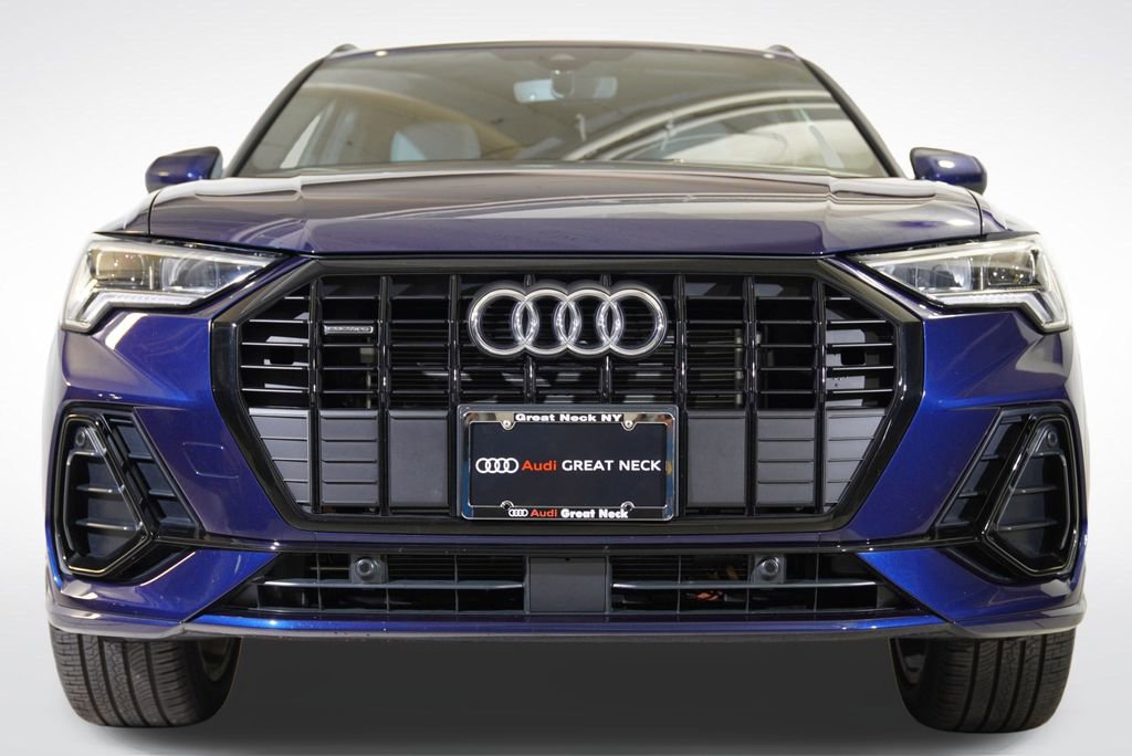 Certified 2025 Audi Q3 2.0T Premium w/ Convenience Package image 26