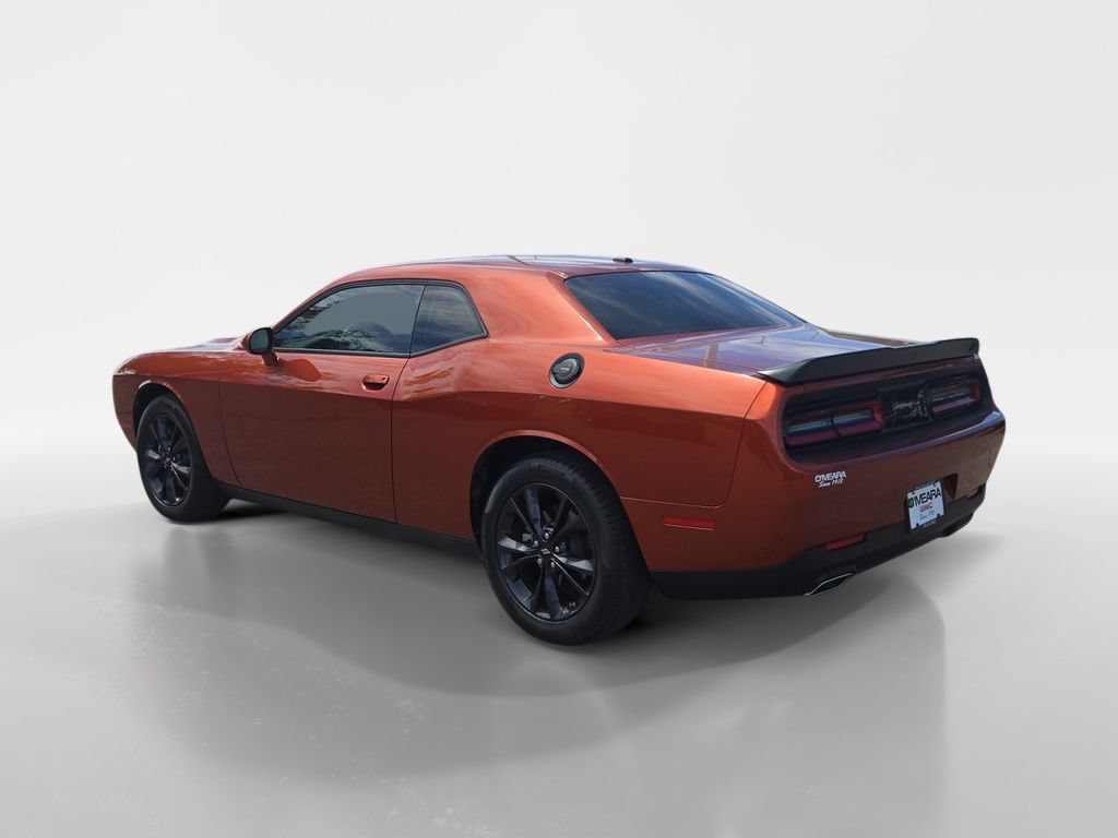 Used 2023 Dodge Challenger SXT w/ Blacktop Package AWD/4WD video 3