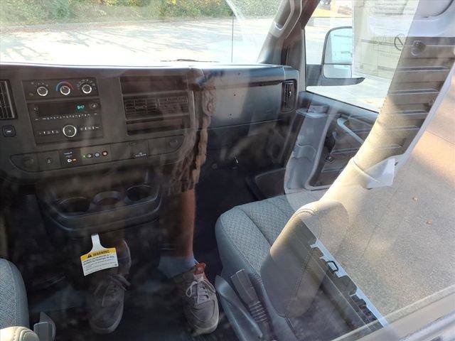 New 2025 Chevrolet Express 2500 w/ Driver Convenience Package image 6