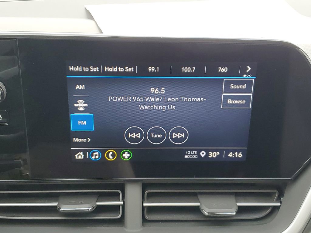 Used 2024 Chevrolet Trax RS image 14