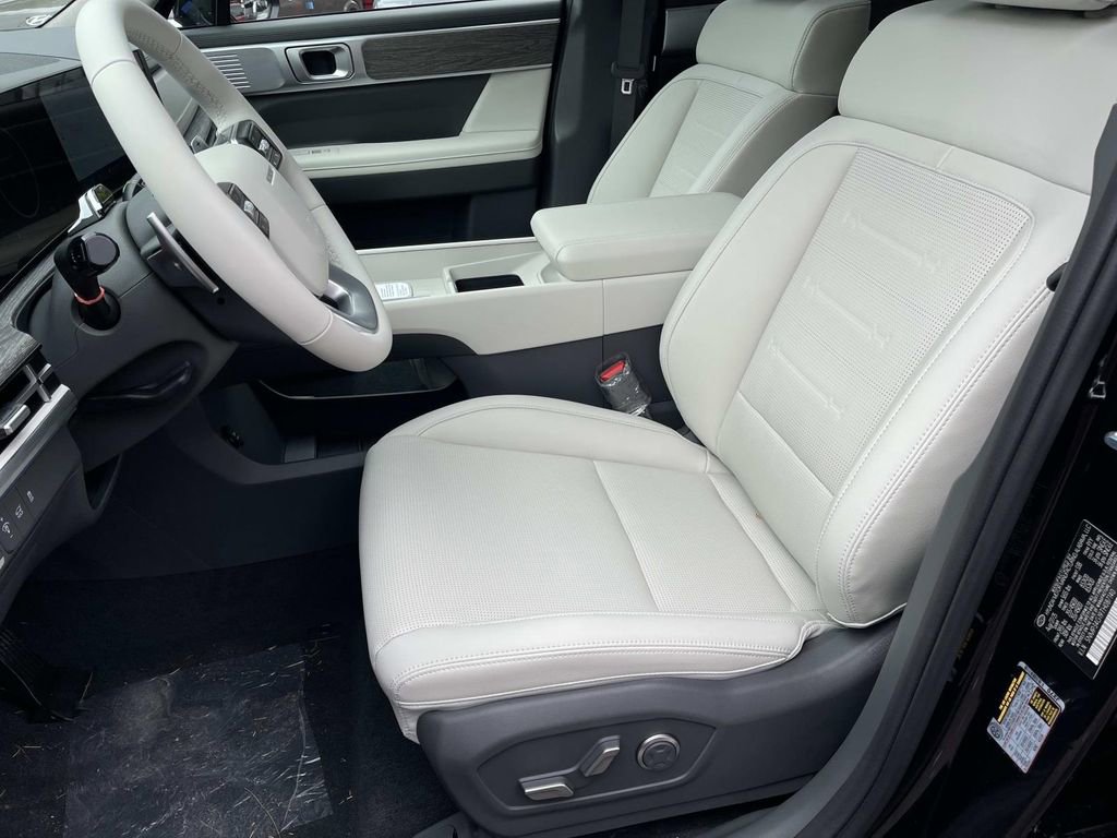 New 2026 Hyundai Santa Fe Limited FWD image 18