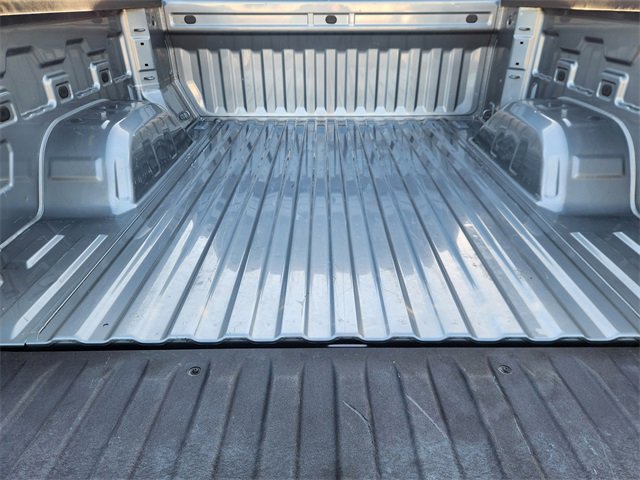 Used 2024 Chevrolet Silverado 1500 Custom image 32