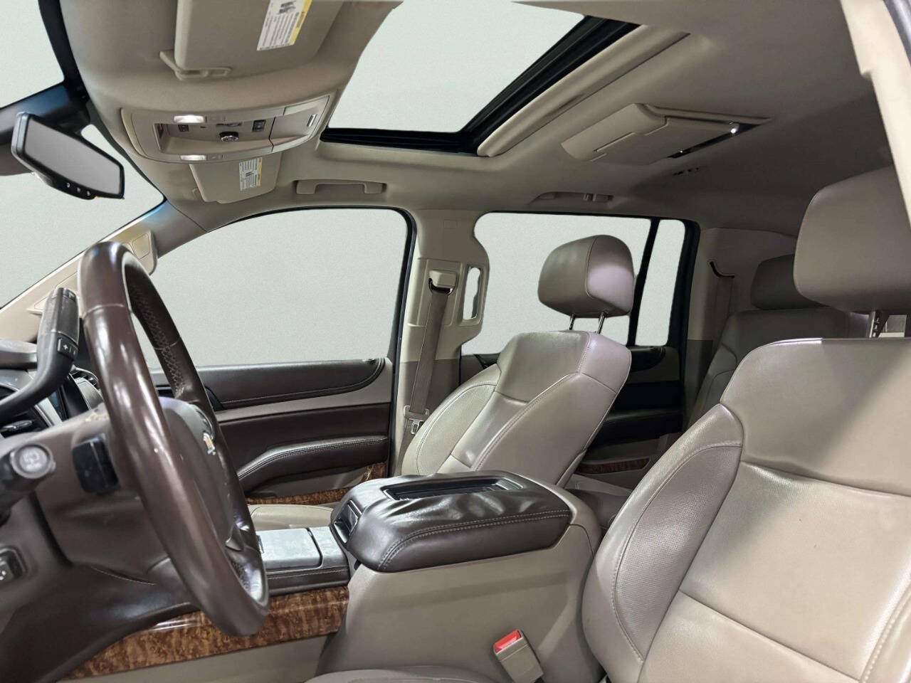 Used 2015 Chevrolet Suburban LTZ AWD/4WD image 17