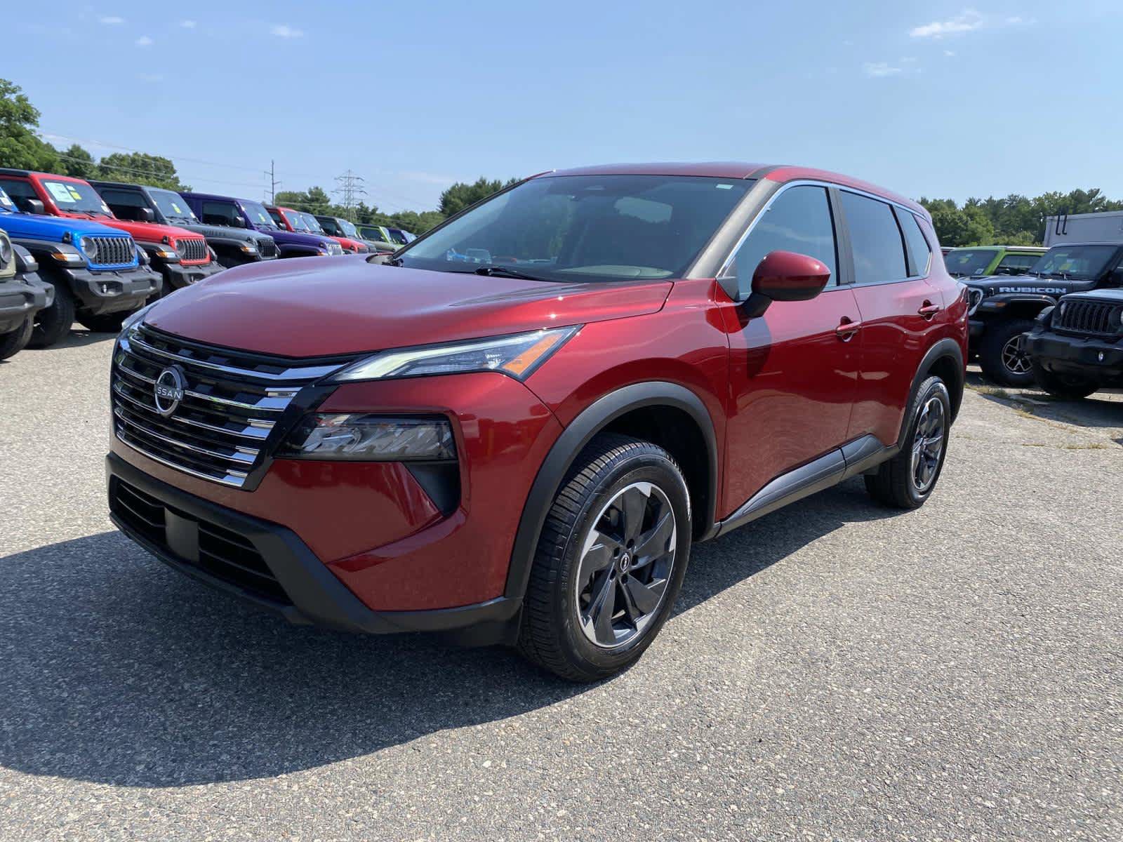 Used 2025 Nissan Rogue SV AWD/4WD image 9