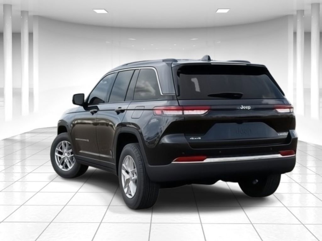 New 2025 Jeep Grand Cherokee Laredo X w/ Luxury Tech Group I image 3
