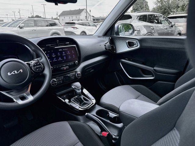 Certified 2024 Kia Soul S FWD image 22