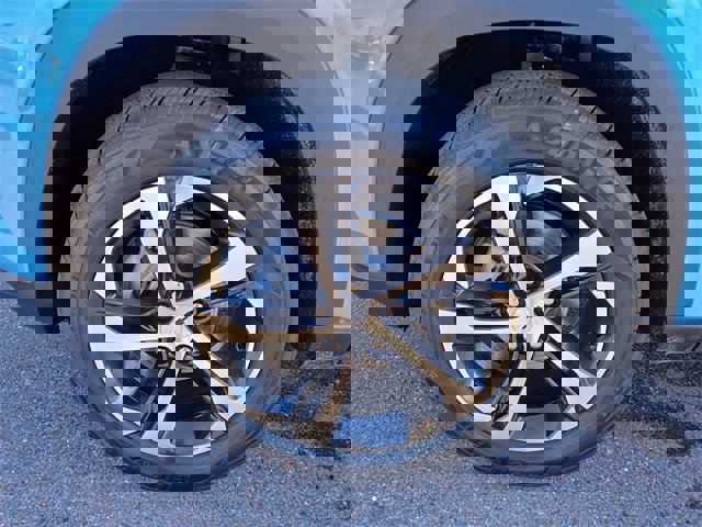 New 2026 Chevrolet Trax RS w/ Sunroof Package image 9