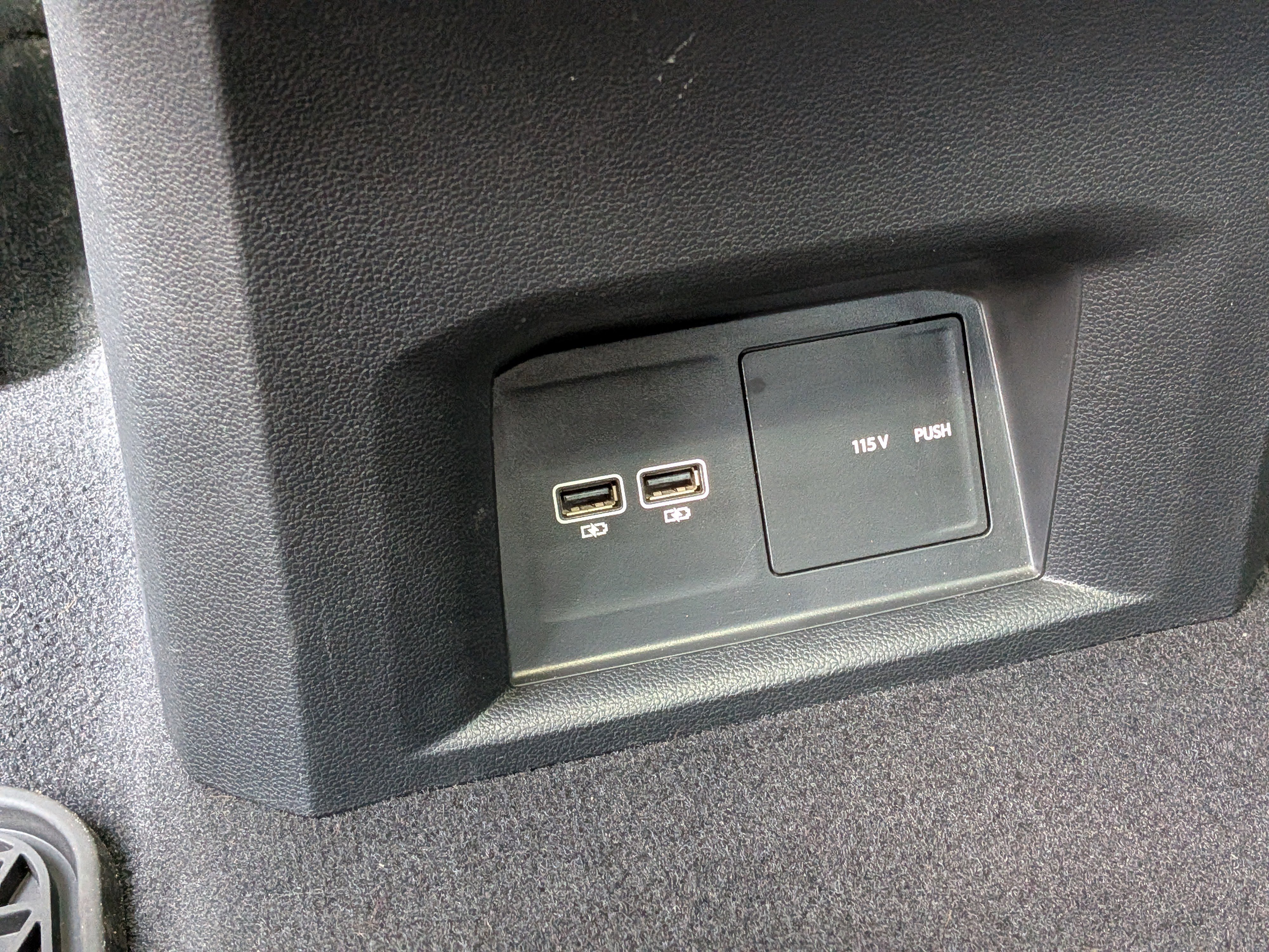 Used 2021 Volkswagen Atlas SE w/ Panoramic Sunroof Package image 17