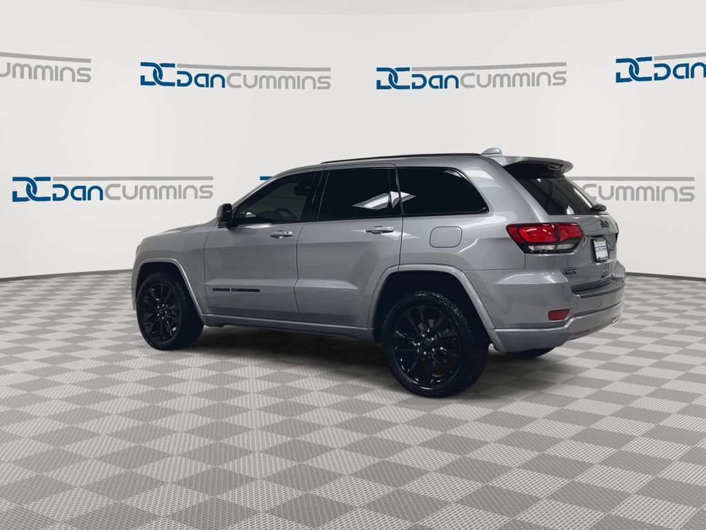 Used 2020 Jeep Grand Cherokee Altitude AWD/4WD image 6