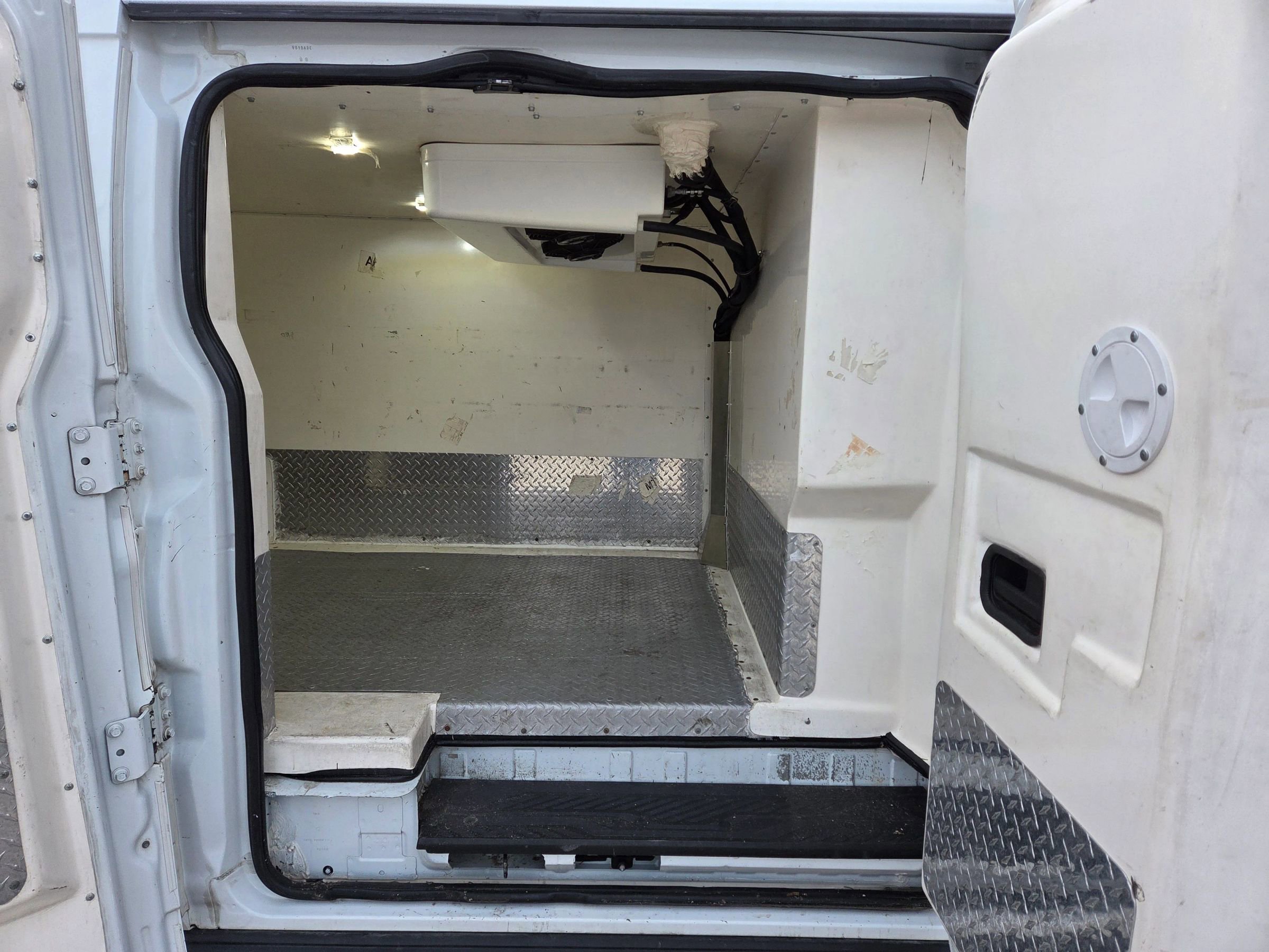 Used 2019 Ford Transit 250 148 Low Roof image 17