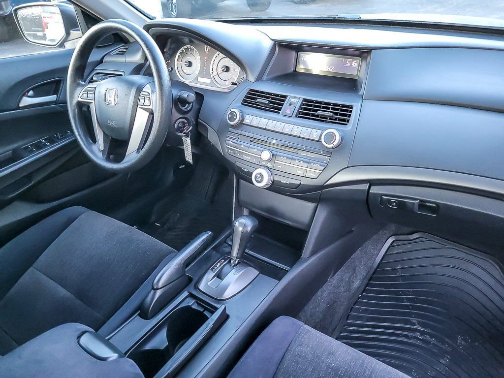Used 2010 Honda Accord LX-P image 18