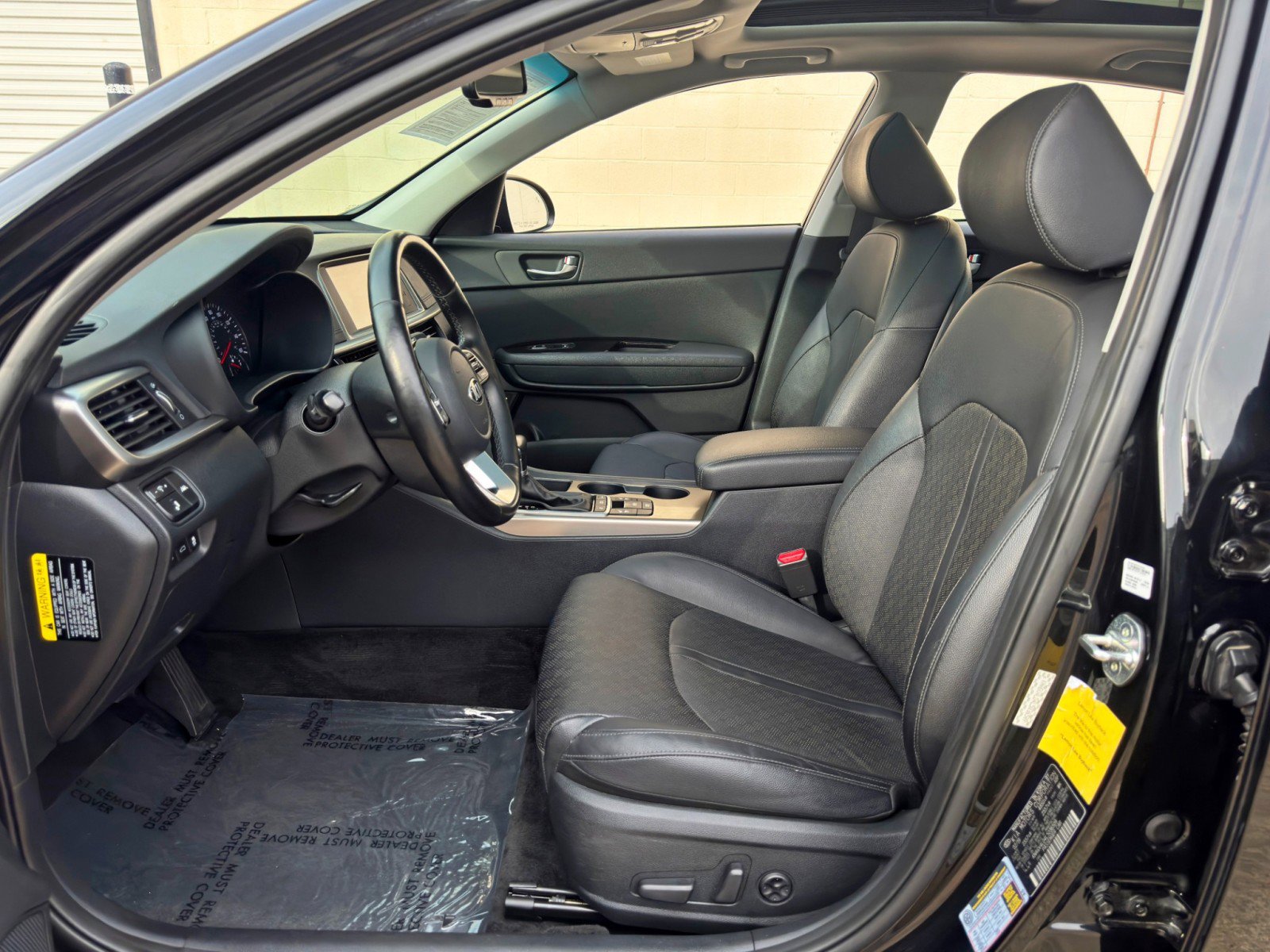 Used 2020 Kia Optima EX w/ Technology Package FWD image 16