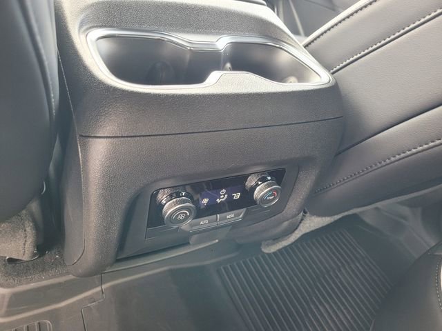 New 2026 Buick Enclave Preferred w/ Power Package image 7