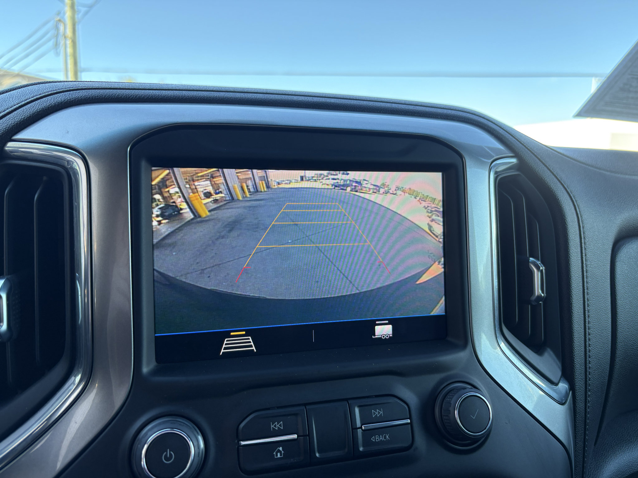 Used 2021 Chevrolet Silverado 1500 RST w/ Bed Protection Package AWD/4WD image 18