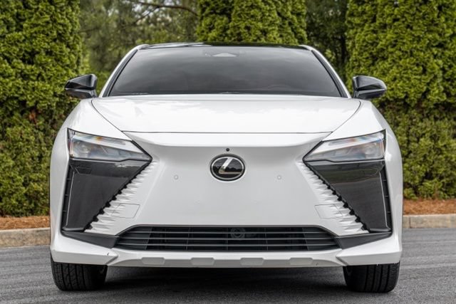 Used 2023 Lexus RZ 450e Premium w/ Accessory Package (2T) AWD/4WD image 17