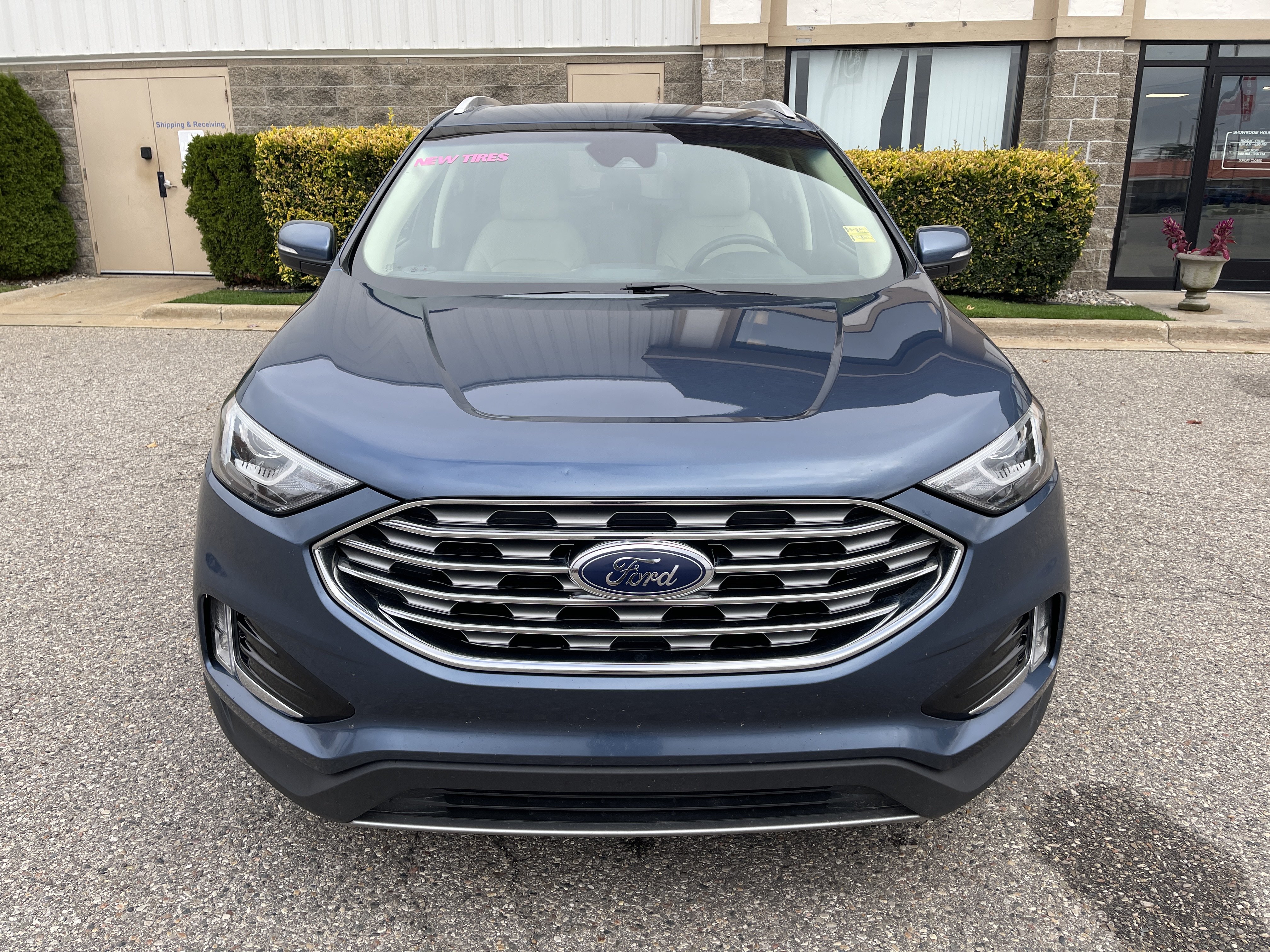 Used 2019 Ford Edge SEL w/ Equipment Group 201A AWD/4WD image 8