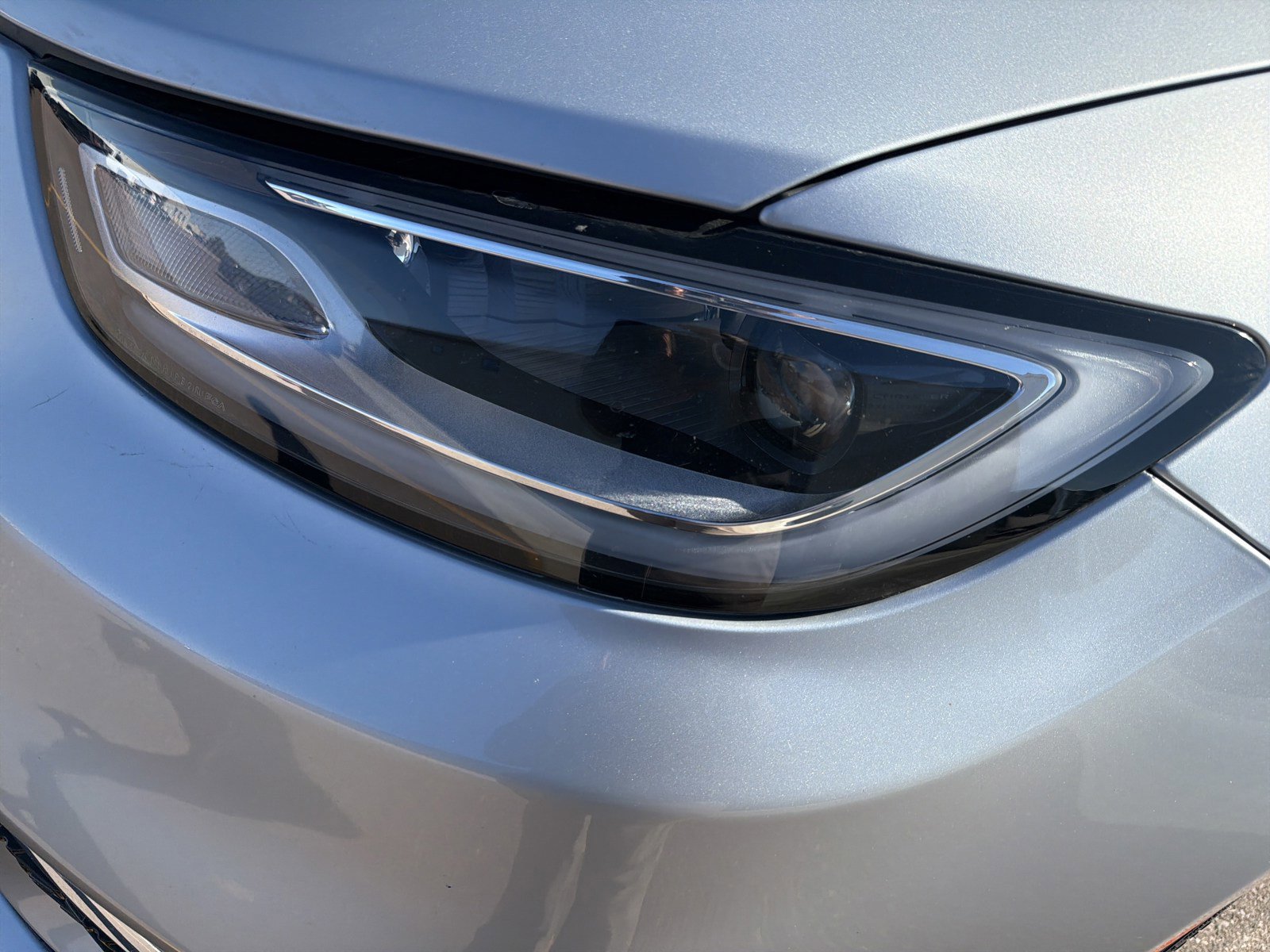 Used 2023 Chrysler Pacifica Limited image 16