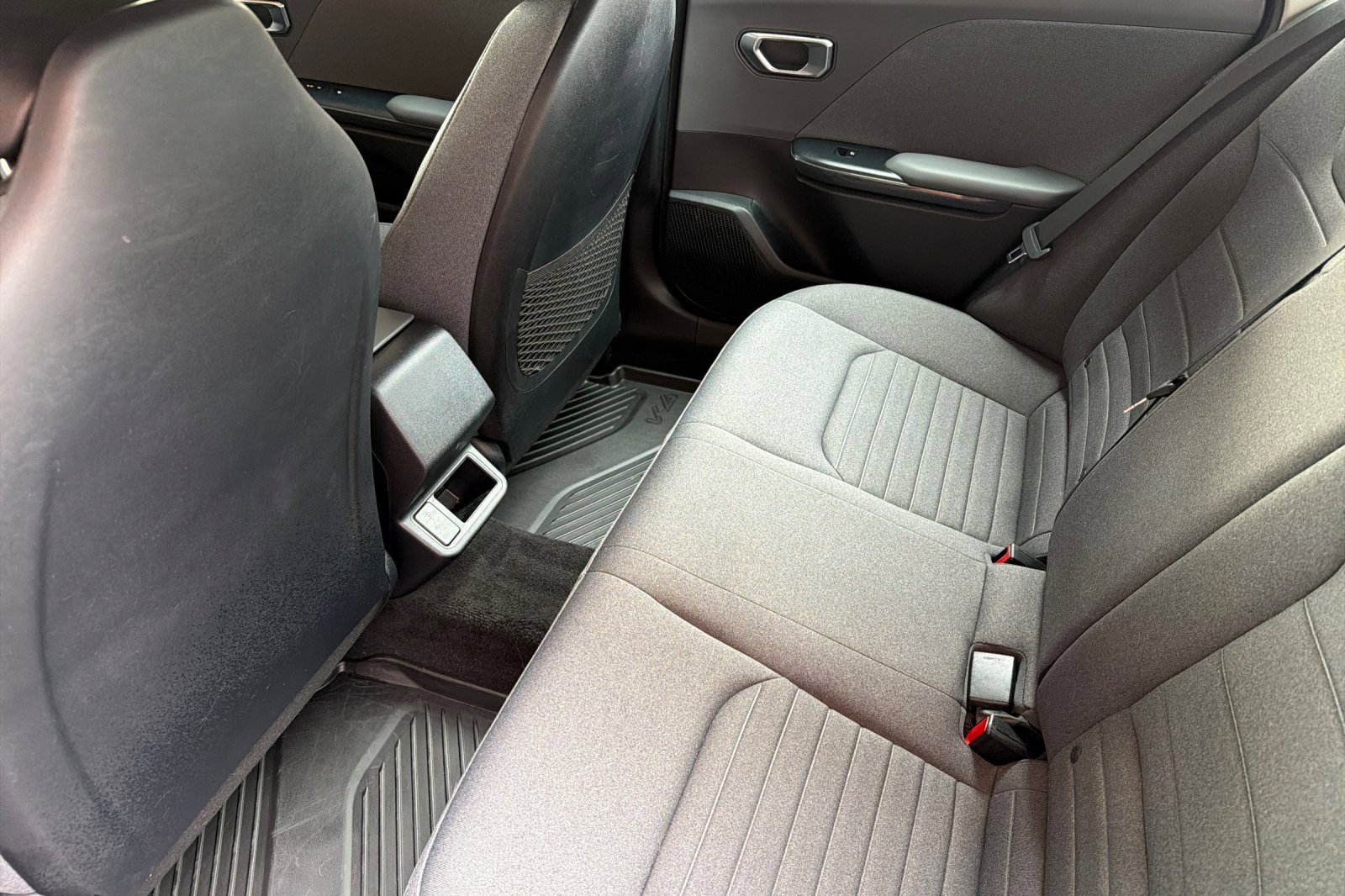 Certified 2025 Kia K4 EX image 12