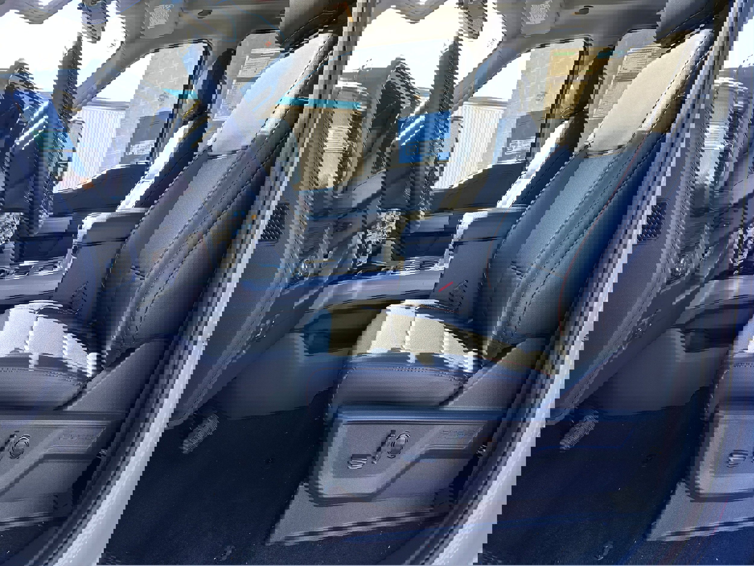 New 2026 Ford F350 Lariat image 48