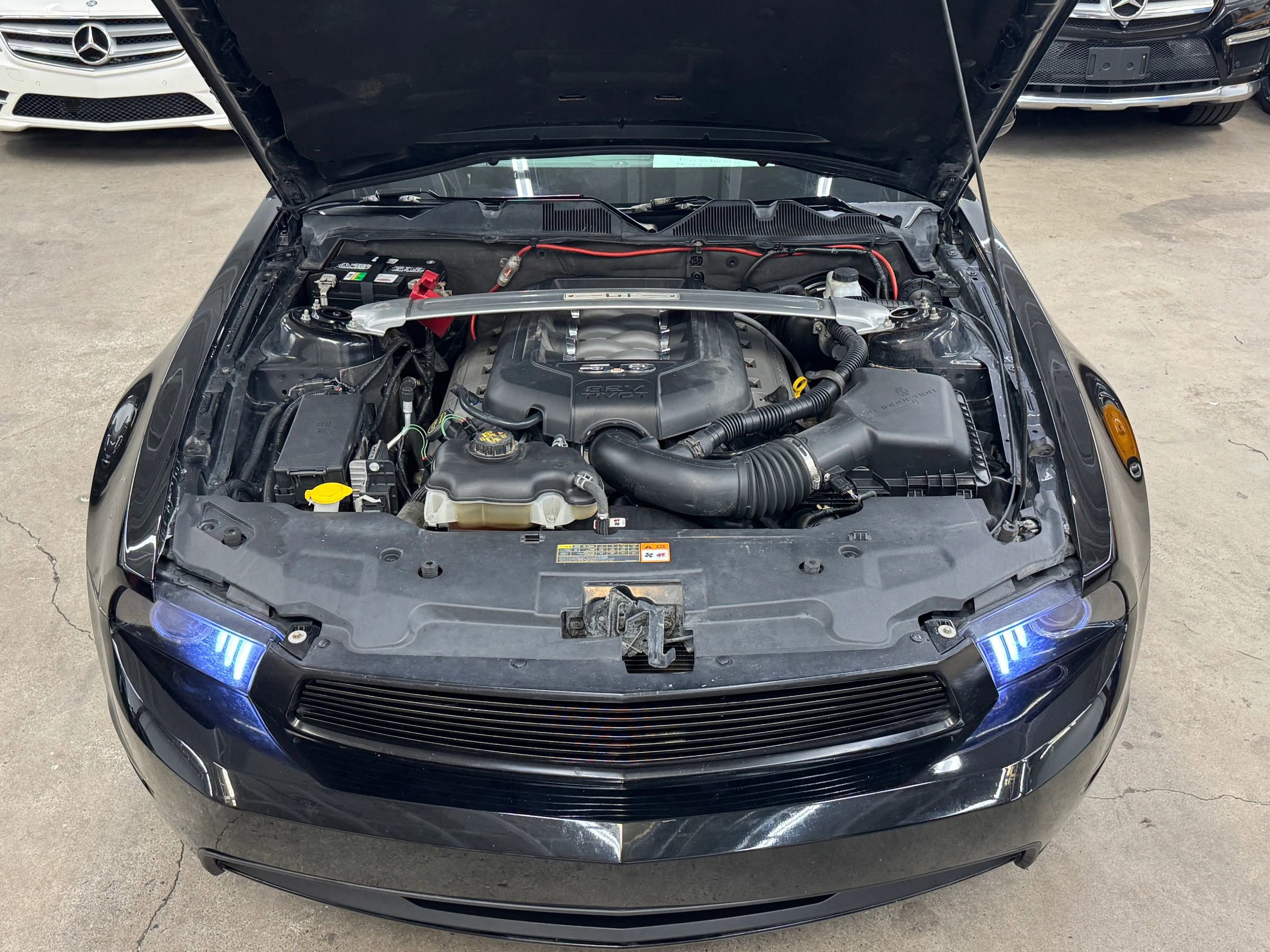 Used 2012 Ford Mustang GT w/ Brembo Brake Pkg RWD image 11