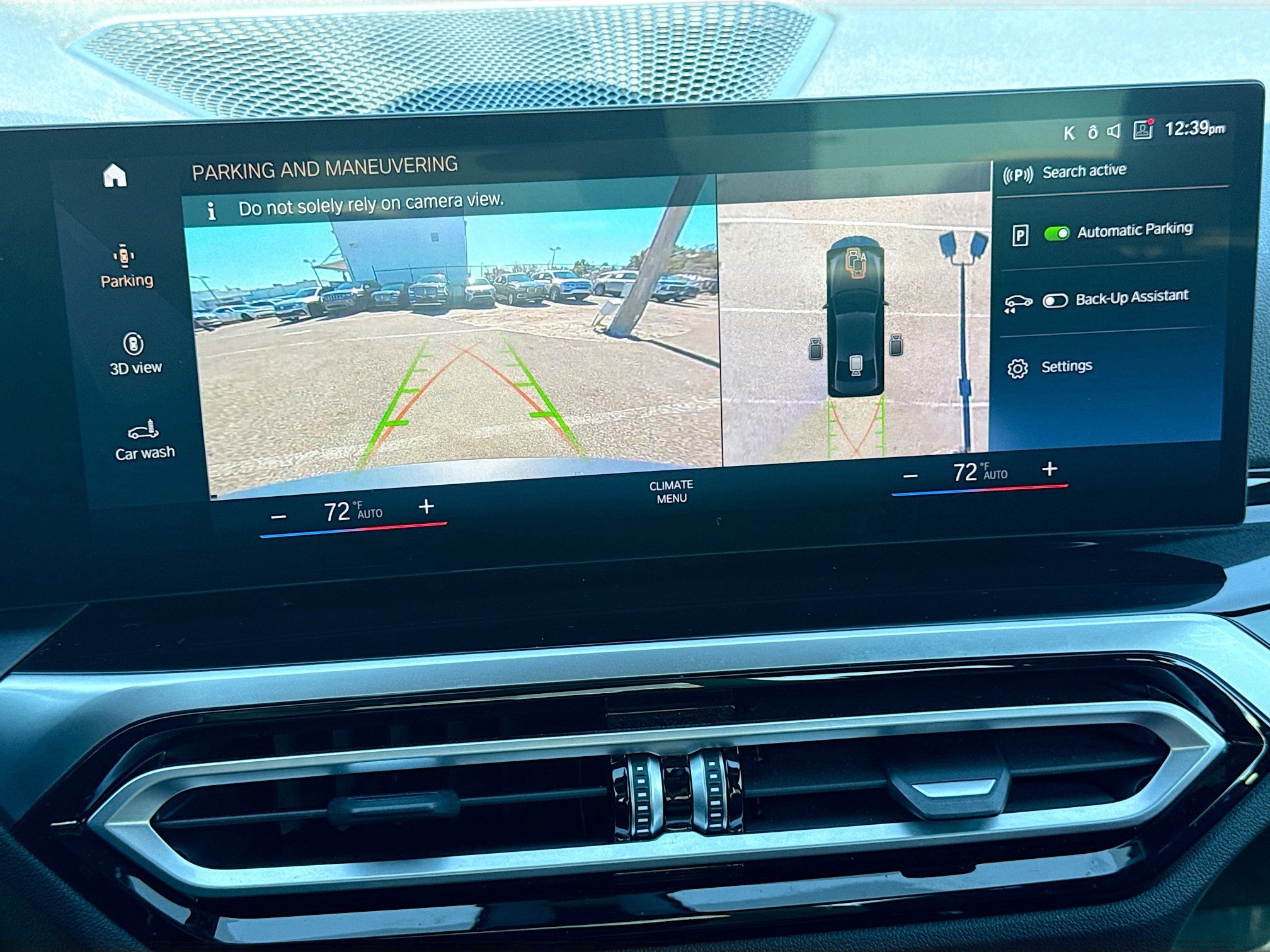 Used 2023 BMW 330i Sedan w/ Premium Package image 33