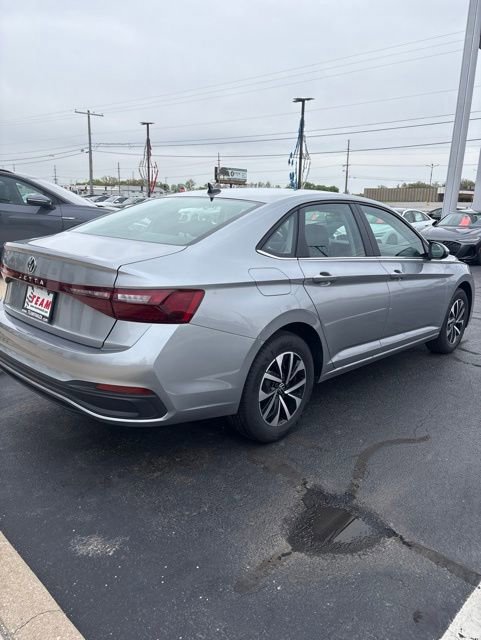 Used 2026 Volkswagen Jetta S FWD image 5