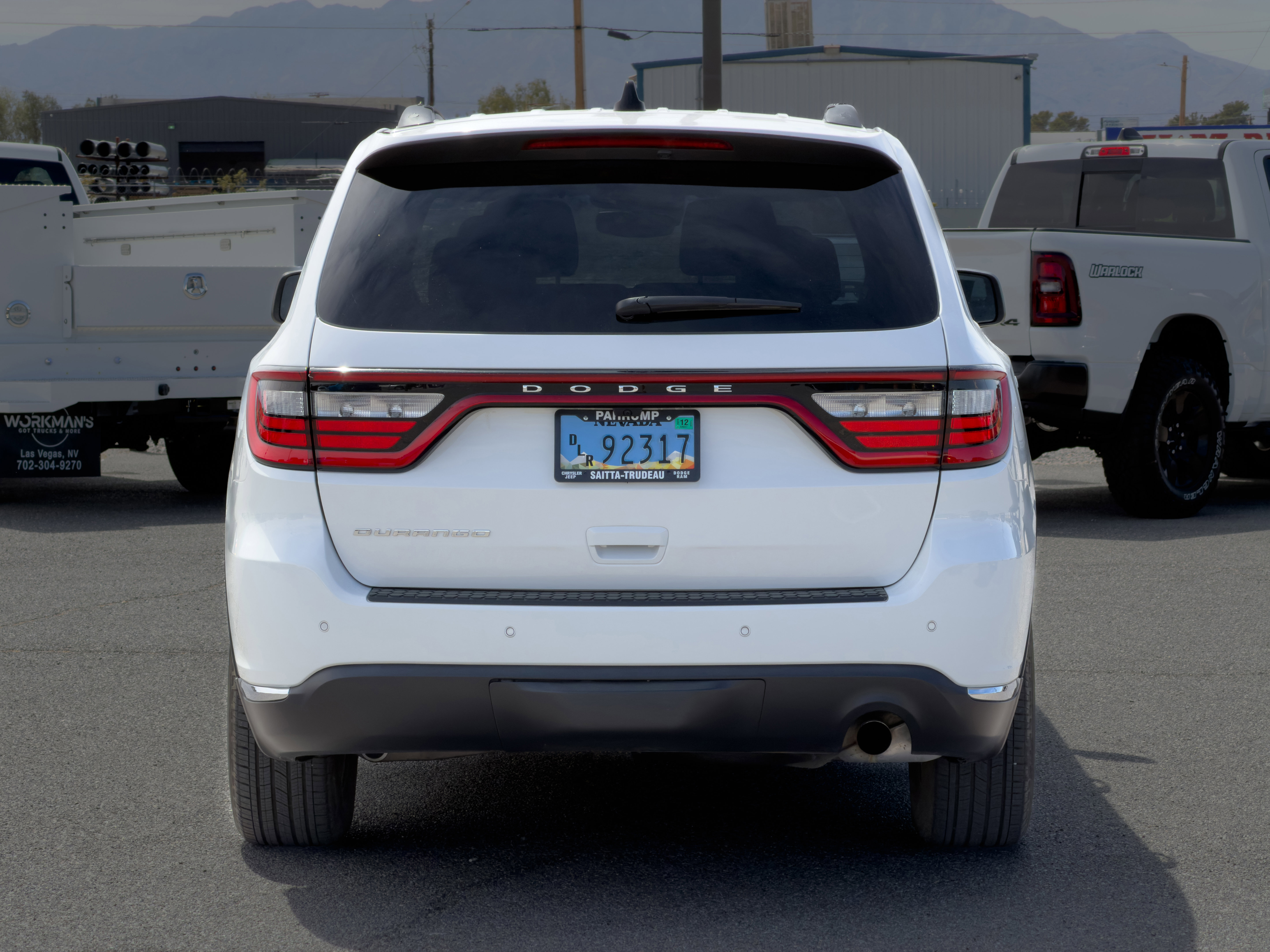 Used 2023 Dodge Durango SXT Launch Edition RWD image 4