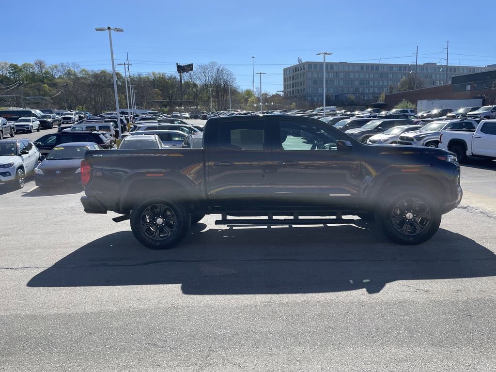 Used 2023 GMC Canyon Elevation w/ Elevation Premium Package AWD/4WD image 7