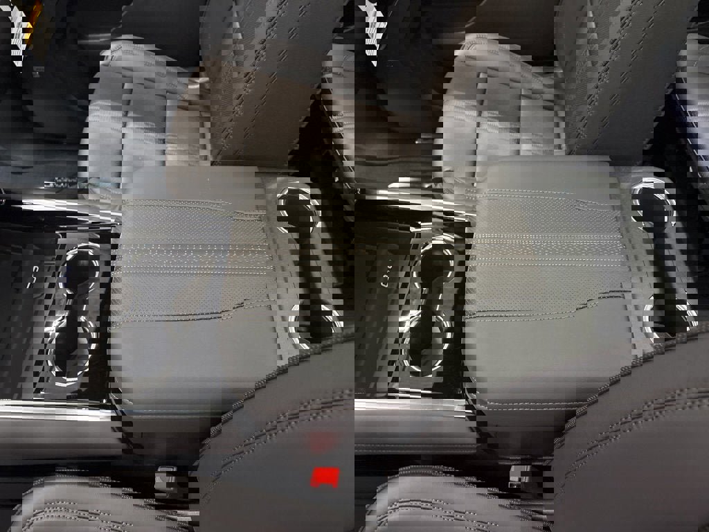 New 2026 Chevrolet Suburban High Country w/ Sun And Tow Package image 16