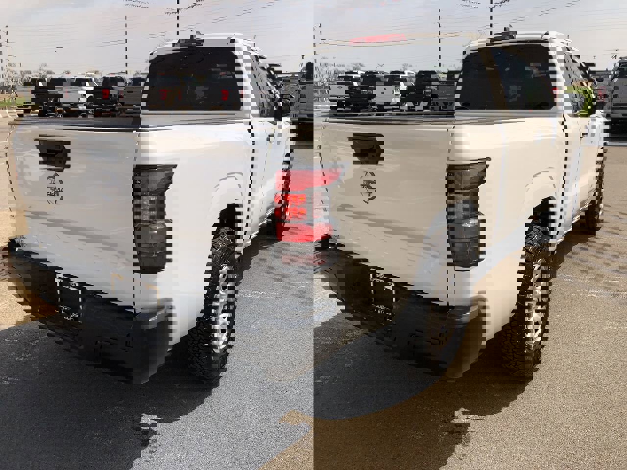 Used 2022 Nissan Frontier S image 13