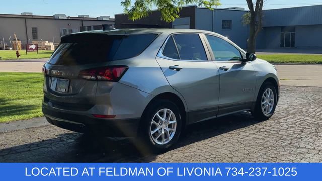 Used 2024 Chevrolet Equinox LT w/ LPO, Floor Liner Package FWD image 8