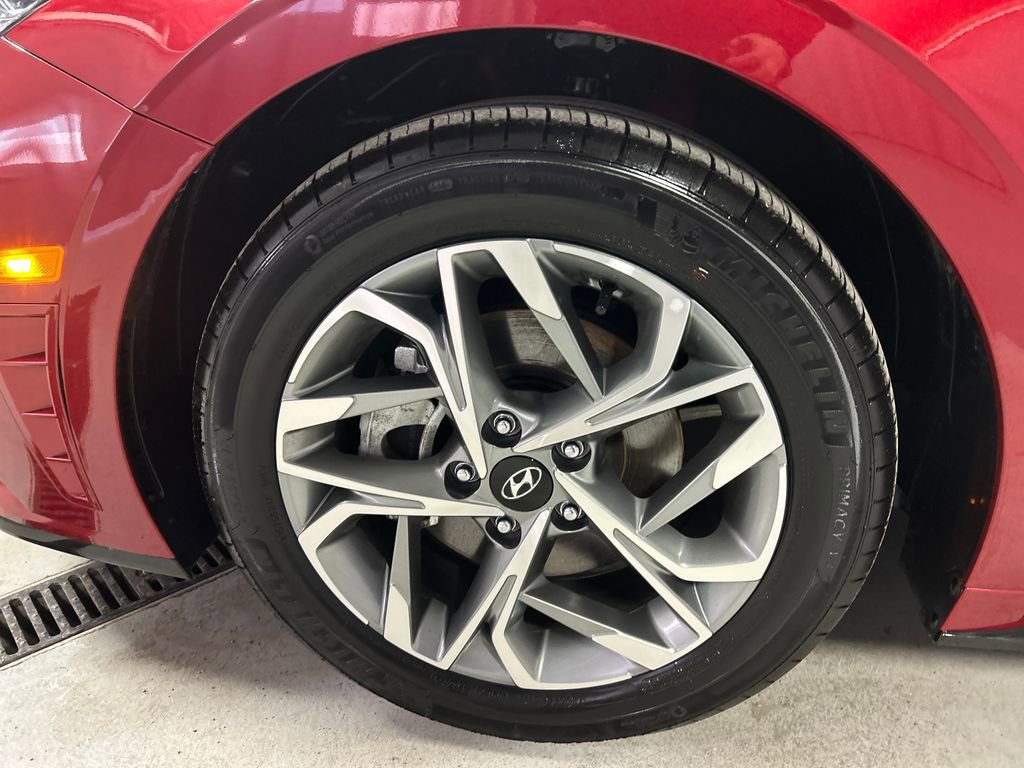 Used 2023 Hyundai Sonata SEL w/ Cargo Package image 9