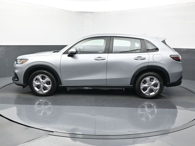 Used 2023 Honda HR-V LX image 2