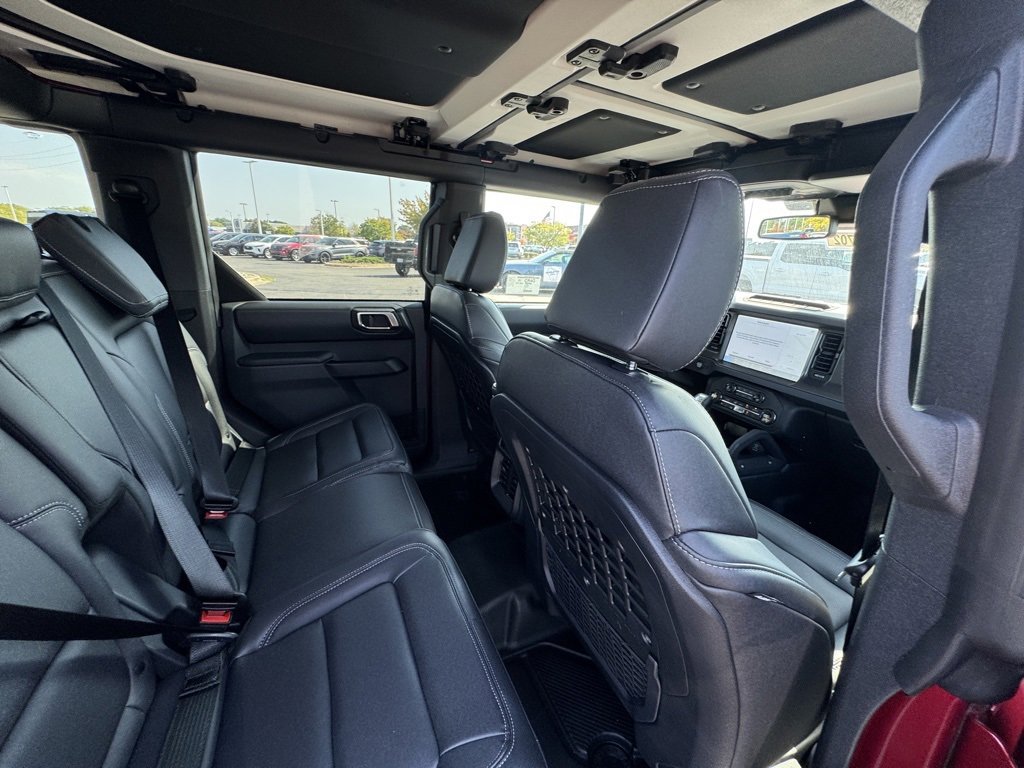 New 2025 Ford Bronco Badlands image 17
