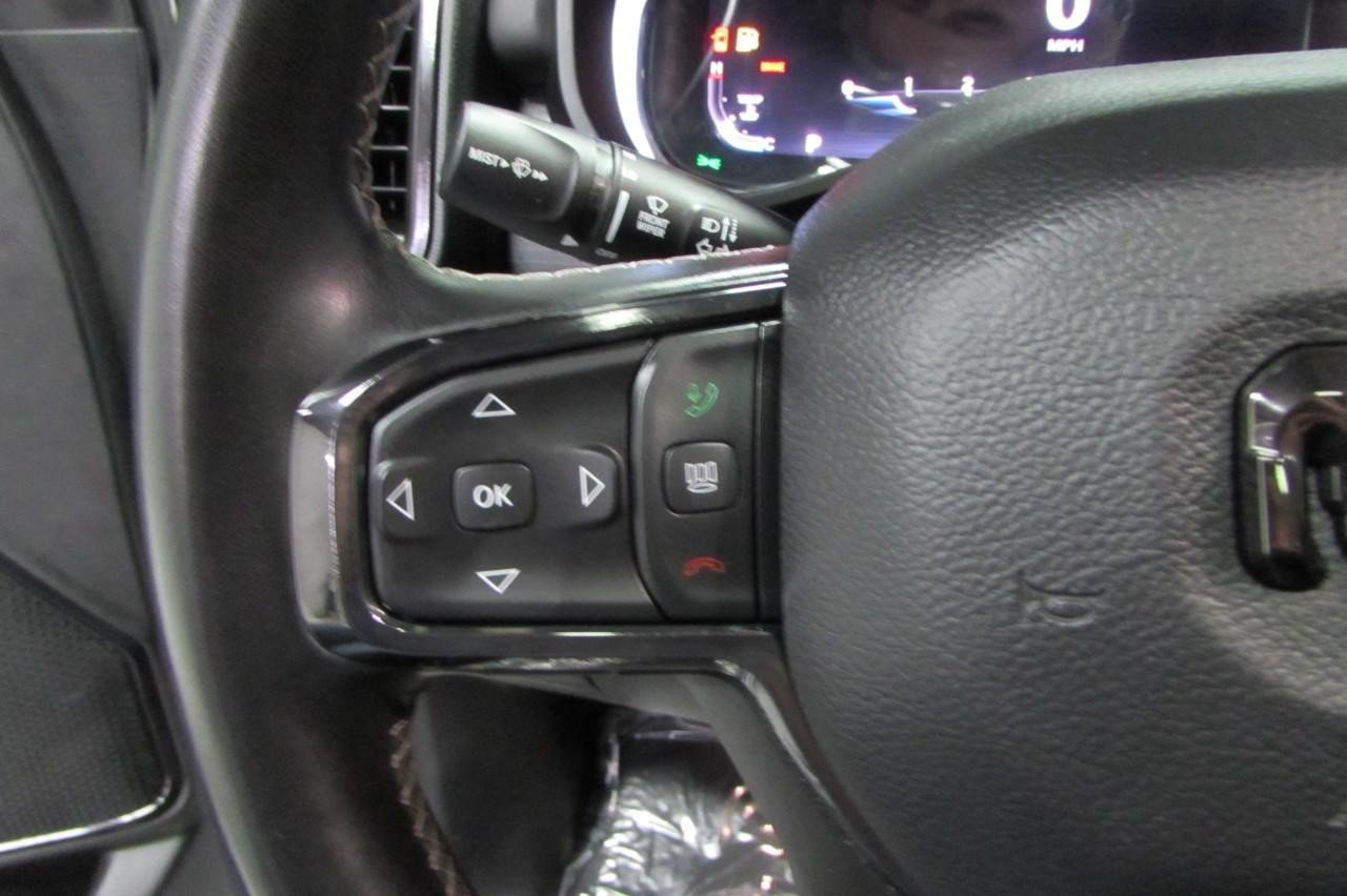 Used 2023 RAM 1500 Limited w/ Body Color Bumper Group AWD/4WD image 18
